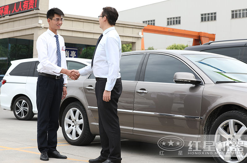 客戶來廠參觀，專車免費接送